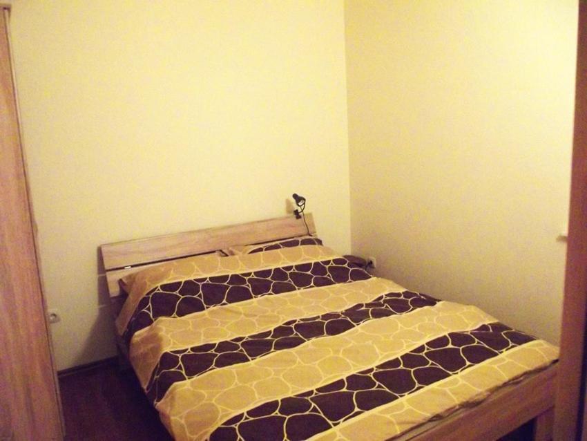 Apartmani Juliska Pirovac Eksteriør bilde